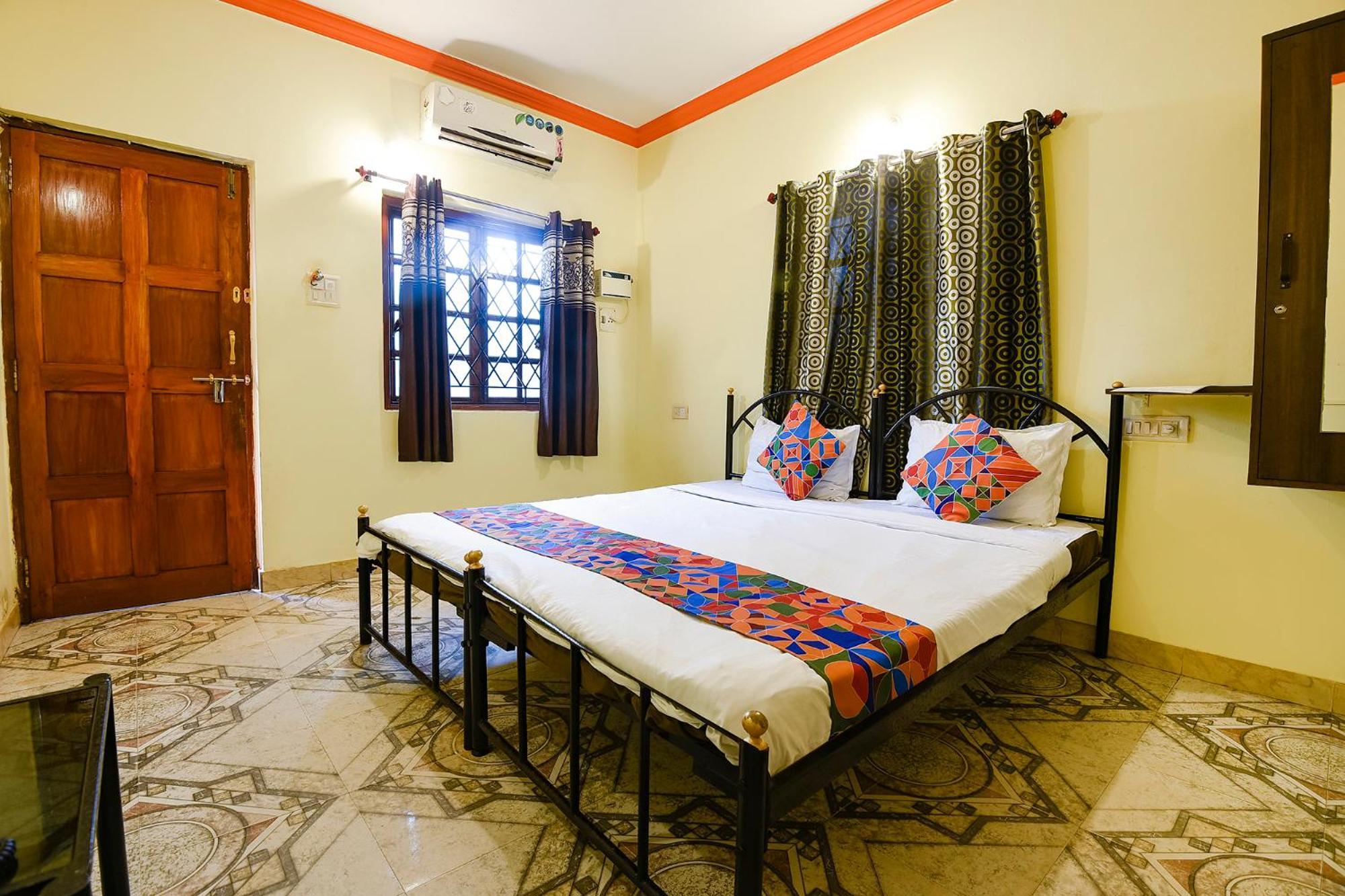 Fabhotel Joaquim Beachside Resort - Nr Tito'S Lane, Baga Beach מראה חיצוני תמונה