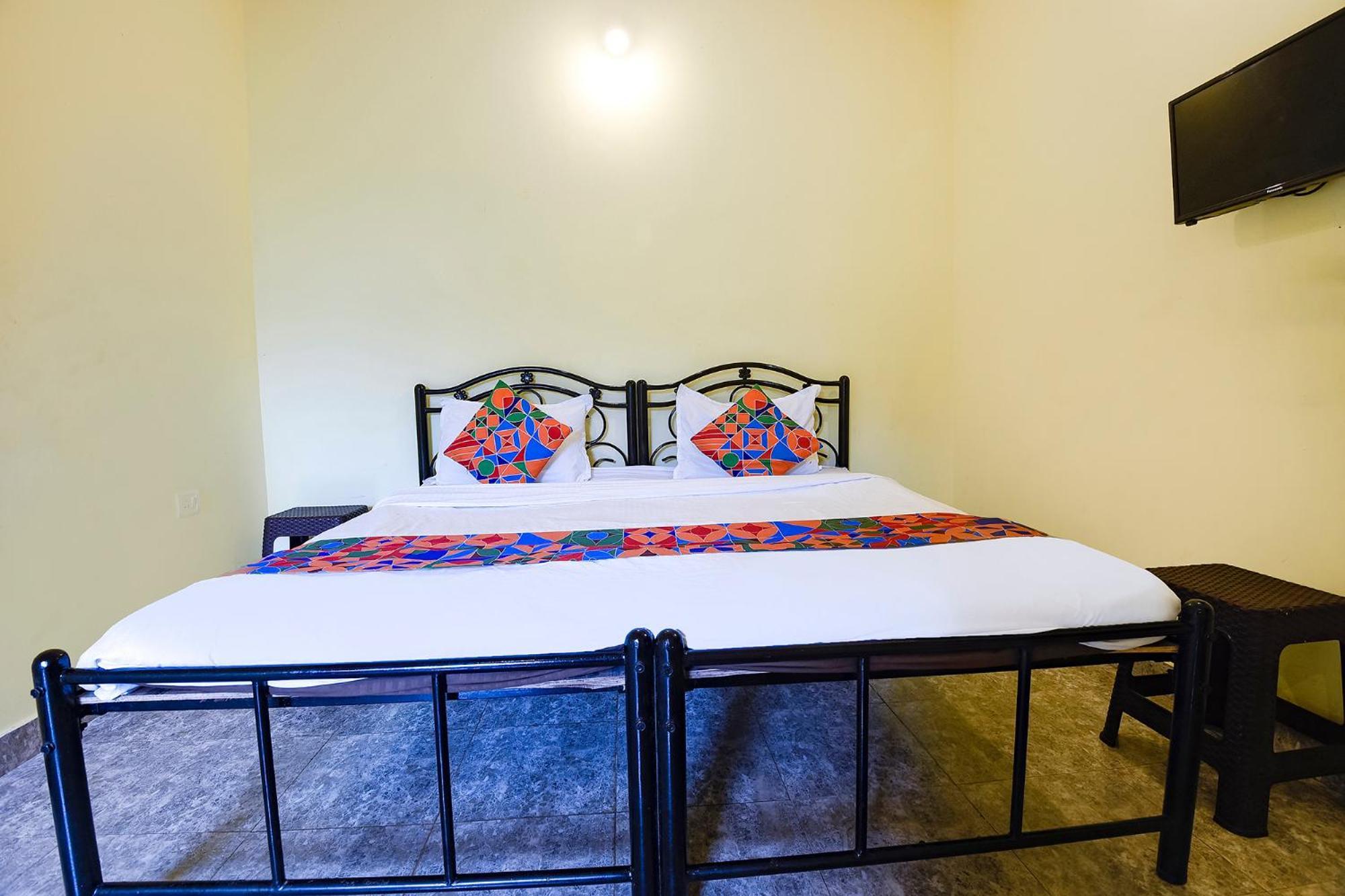 Fabhotel Joaquim Beachside Resort - Nr Tito'S Lane, Baga Beach מראה חיצוני תמונה