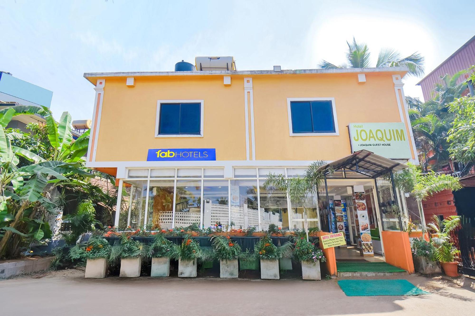 Fabhotel Joaquim Beachside Resort - Nr Tito'S Lane, Baga Beach מראה חיצוני תמונה